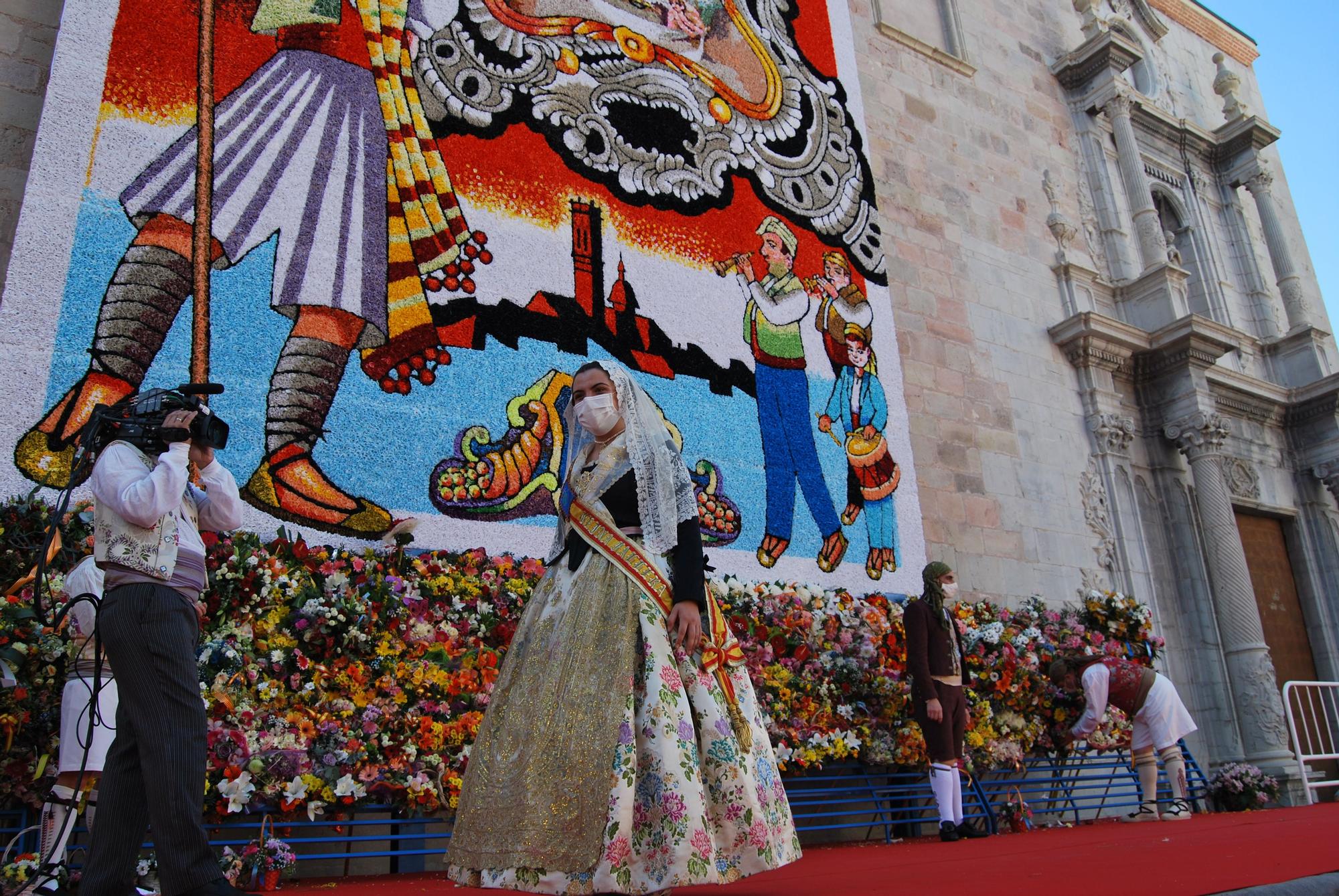 Ofrenda a la patrona de Burriana