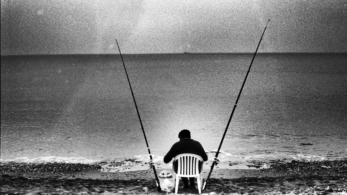 Ocho y cuarenta de la mañana del 1 de enero de 2022, en la playa de Puntas de Calnegre (Murcia).