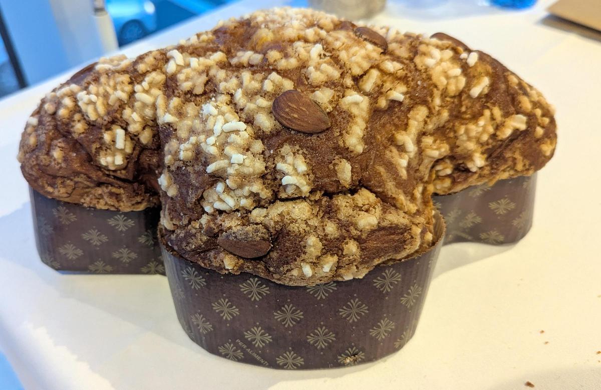 Sucre i Disseny (Alcarràs) hace la mejor 'colomba' de España.