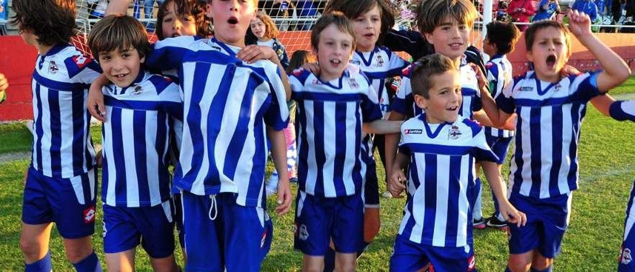 El Deportivo de A Coruña será el que defienda el título del año pasado.