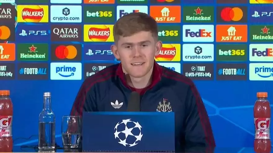 Lewis Hall: "Lamine tiene un talento especial"