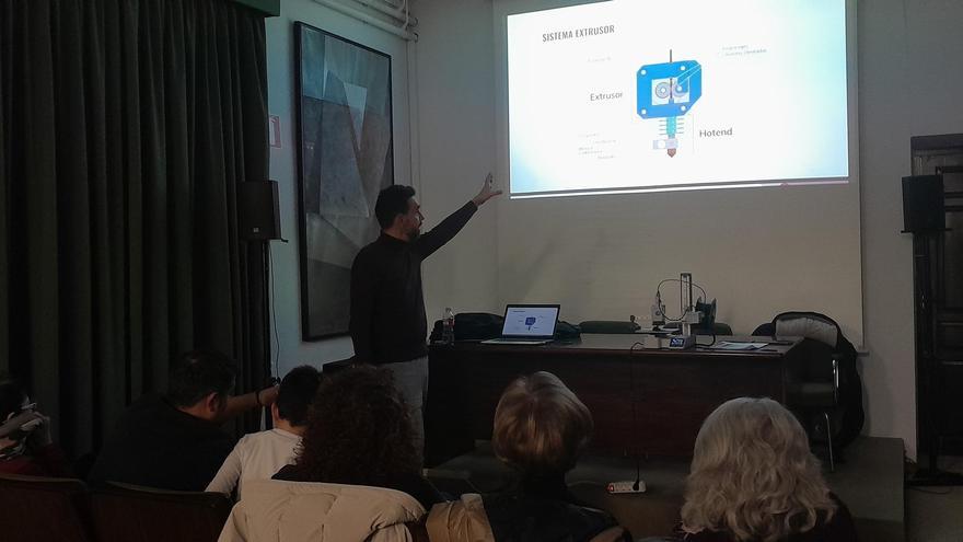 "DemoDay", la sesión que ha mostrado el mundo de la impresión 3D en Toro