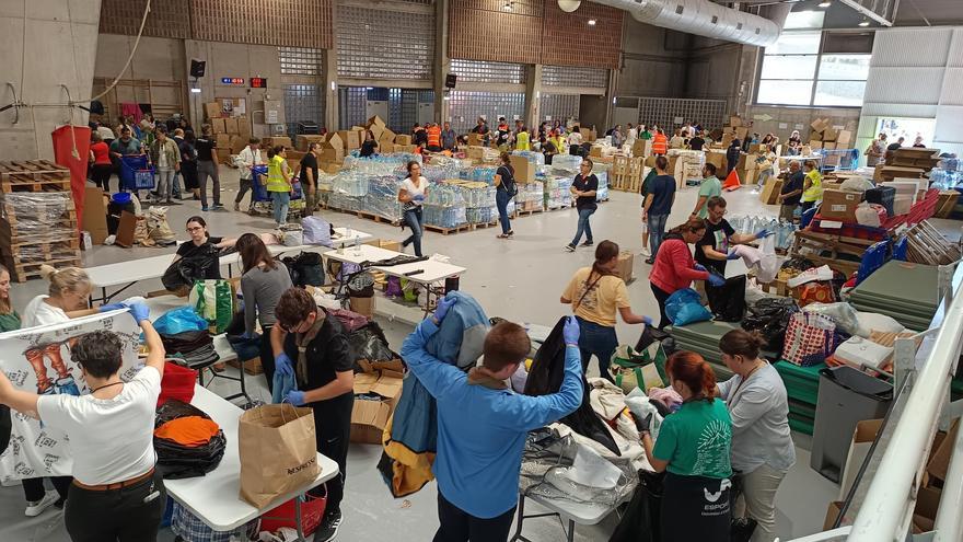 La provincia de Alicante envía toneladas de solidaridad a Valencia