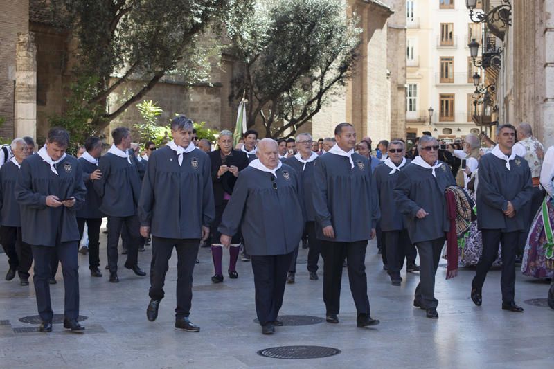 Comisiones falleras que han desfilado hasta las 18:00 horas.