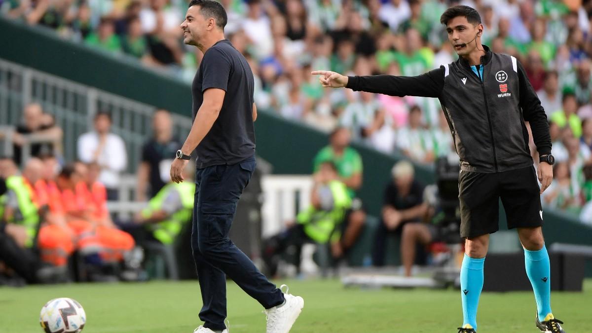 Míchel, durante el partido ante el Betis