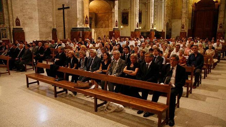 Imagen del oficio institucional celebrado, ayer, en la iglesia de San Miguel.