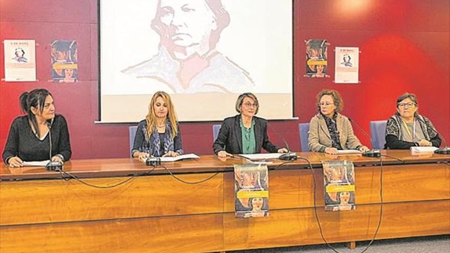 Eva Alcón reivindica los retos que quedan por lograr para las mujeres