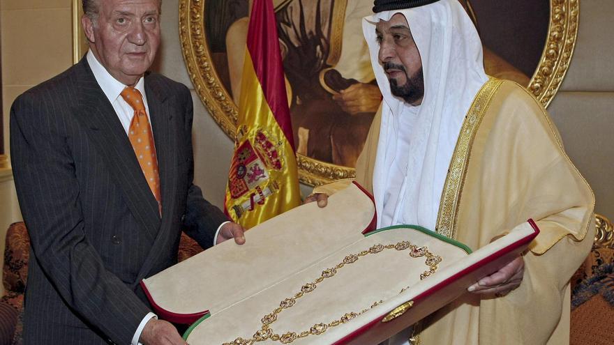 Los veranos que cambiaron España: pactos de Estado, recortes y hasta la primera amnistía tras la dictadura
