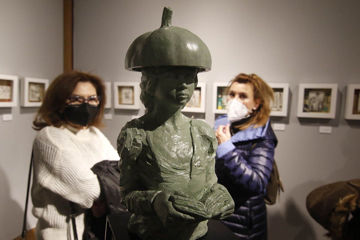 Exposición Los Trazos Perdidos de Luis Manuel García Cruz en la sala Cajasol de Córdoba