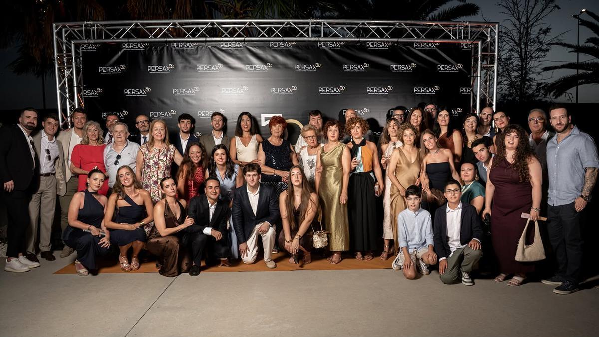 La empresa afronta sus próximos cincuenta años manteniendo intacto su compromiso con la calidad.