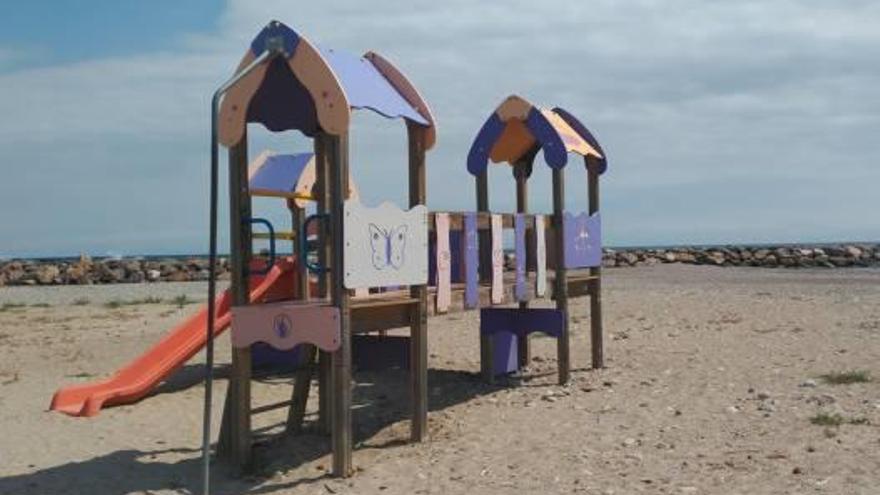 La Generalitat renovará la zona de juegos de la playa de Benafelí de Almassora