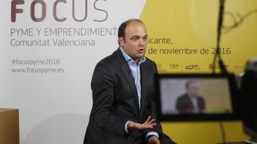 El economista José Carlos Díez, durante su intervención en el reciente Focus Pyme en Alicante.