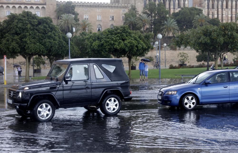 Jornada en Palma marcada por la lluvia