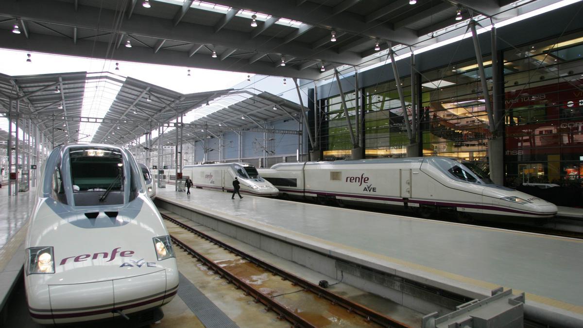 CECO convoca a administraciones y sectores cordobeses para analizar la falta de AVE directo a Málaga en Semana Santa