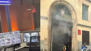 Arde la comisaría de Ciutat Vella de la Guardia Urbana de Barcelona