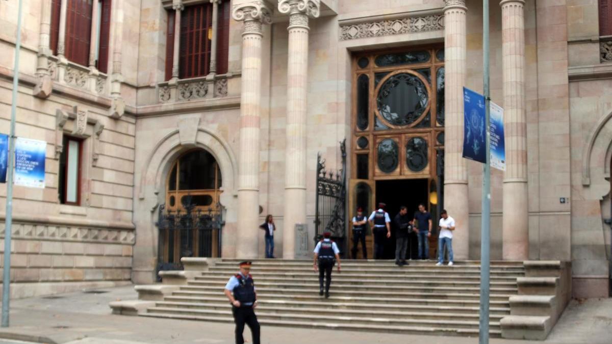 Façana de la seu del TSJC a Barcelona.