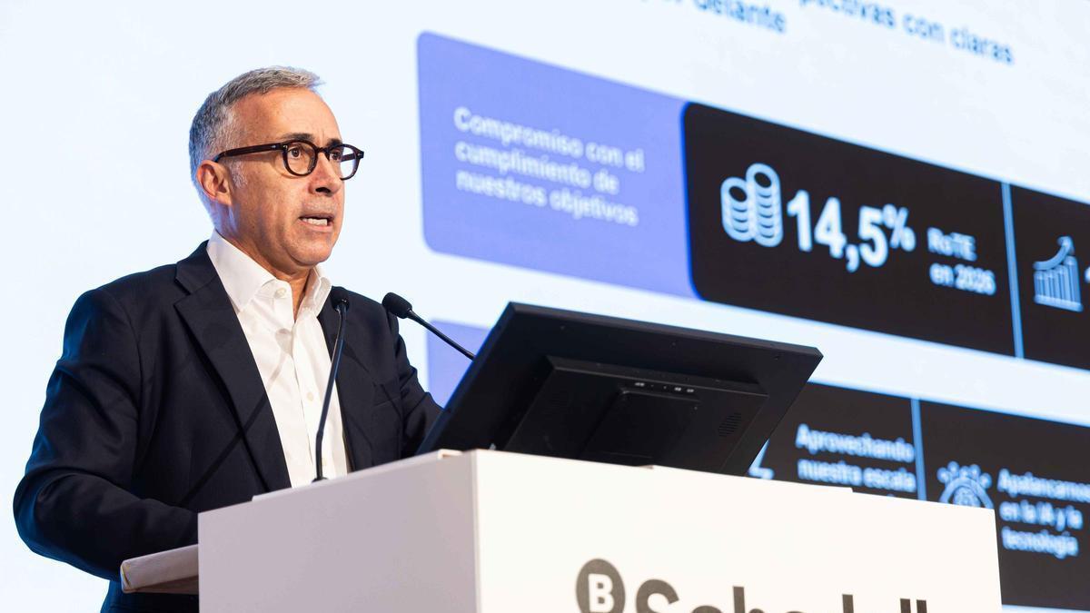 Sabadell pisa el acelerador y ejecuta el 24% de su recompra de 331 millones