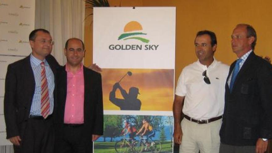 Presentacion del campo de golf de Golden Sky en la futura urbanizacion El Roblecillo de Archivel, Caravaca. 07 jun 06