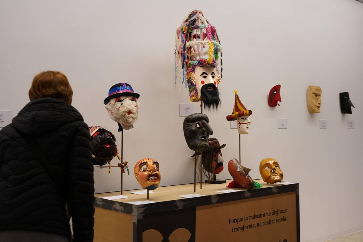 exposición temporal ‘Máscaras. Símbolos De Identidad’ en Sala de Exposición Temporal del Museo