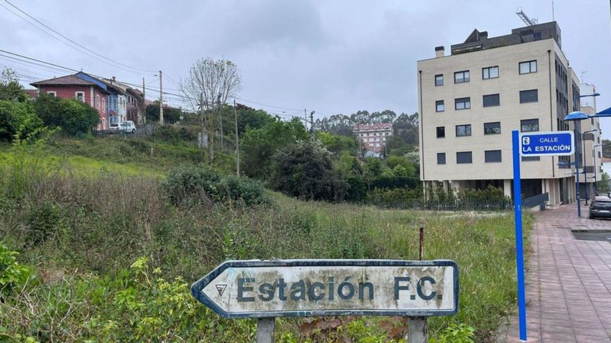 Ribadesella habilitará como aparcamiento la parcela de El Mantequeru: podría estar listo para Semana Santa