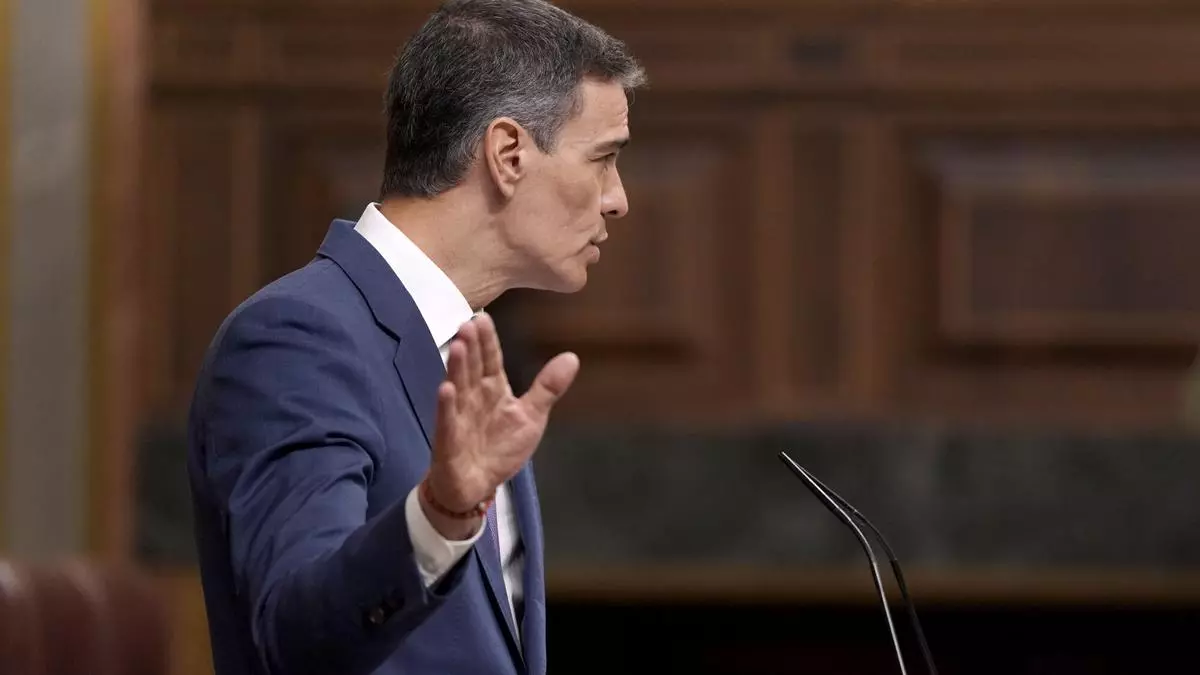 Sánchez tacha ante el PSOE de "atropello" a su "privacidad" la filtración de sus mensajes con Ábalos