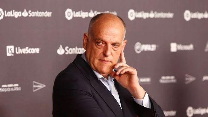 Tebas confirma que denunciará al PSG por Mbappé y carga contra Laporta: “Complicidad no es mamoneo”