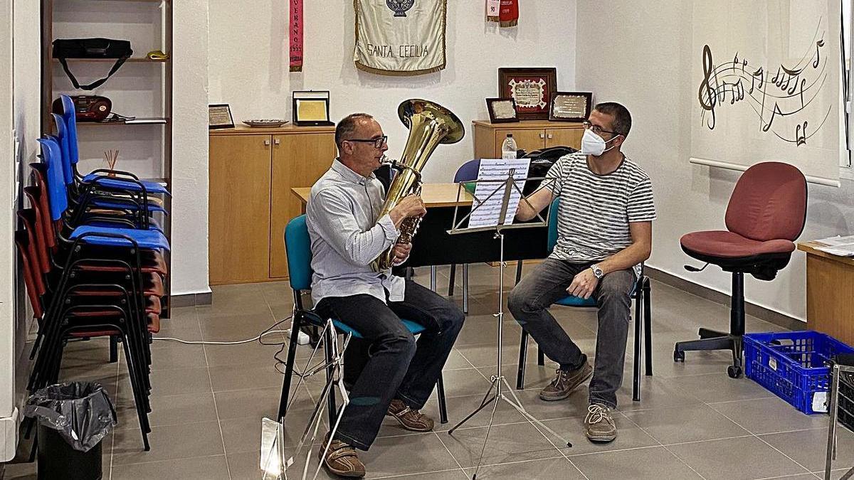 El edificio es uno de los centros neurálgicos de la localidad al abrir todos los días de la semana.  | SERVICIO ESPECIAL