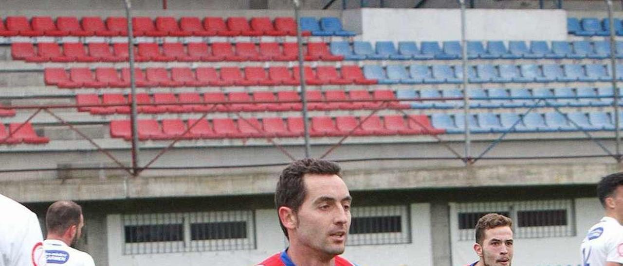 Rubén Durán, delantero de la Unión Deportiva Ourense. // IñakiOsorio