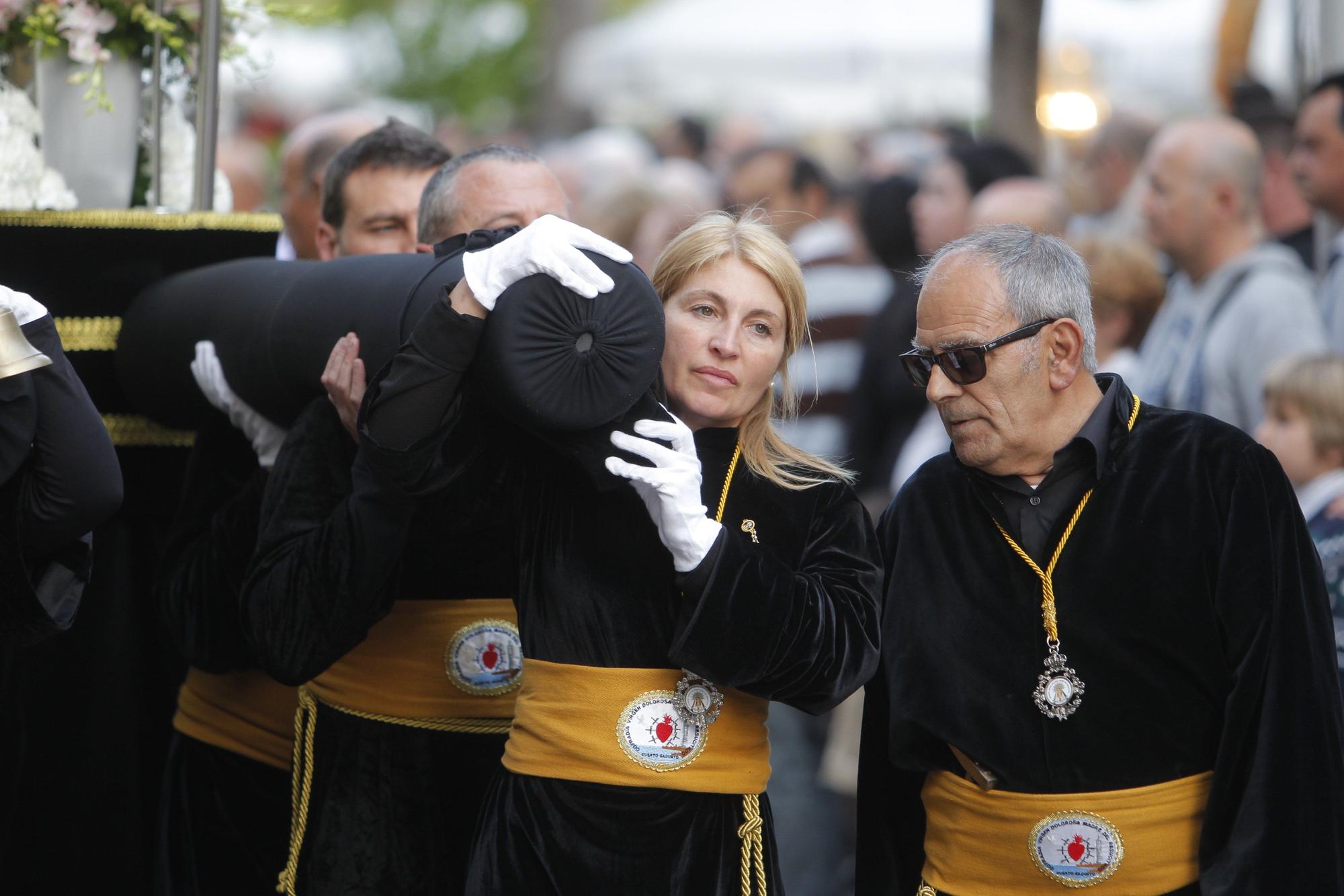 Las imágenes de las últimas procesiones de Viernes Santo en el Port de Sagunt.