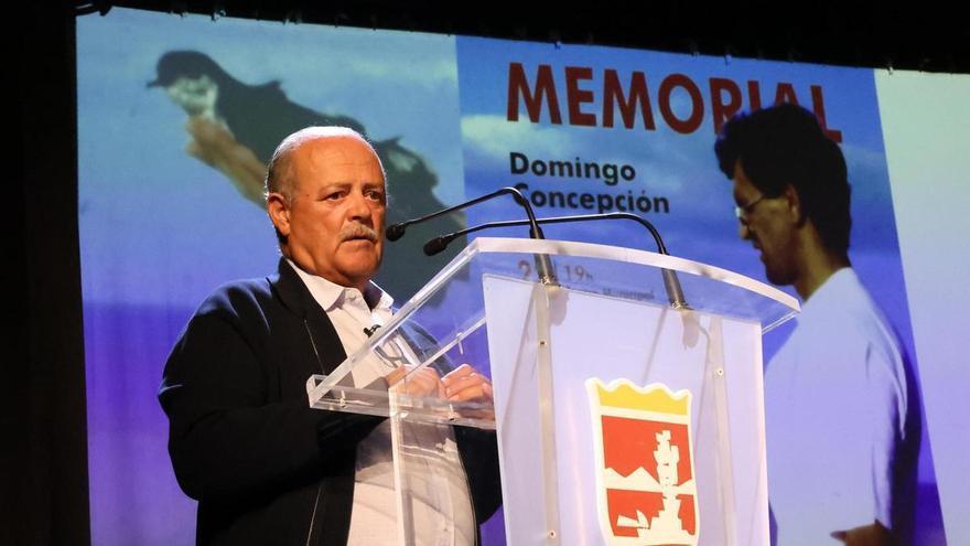 Lanzarote recuerda el legado del biólogo Domingo Concepción con un homenaje a su defensa de la biodiversidad