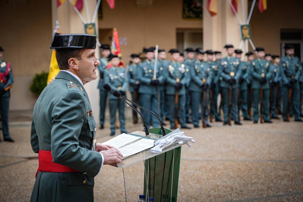 Fotogalería | Homenaje de despedida al general de división José Manuel Santiago Marín