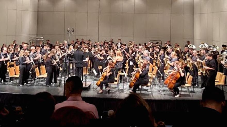 El concierto de música festera abre el preludio de las fiestas de Moros y Cristianos de Altea