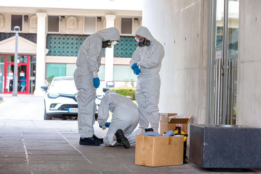 El Ayuntamiento de Benidorm procede a la desinfección del edificio consistorial