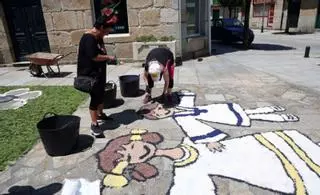 El patrimonio de las alfombras del Corpus se mantiene vivo en O Salnés y el Ullán