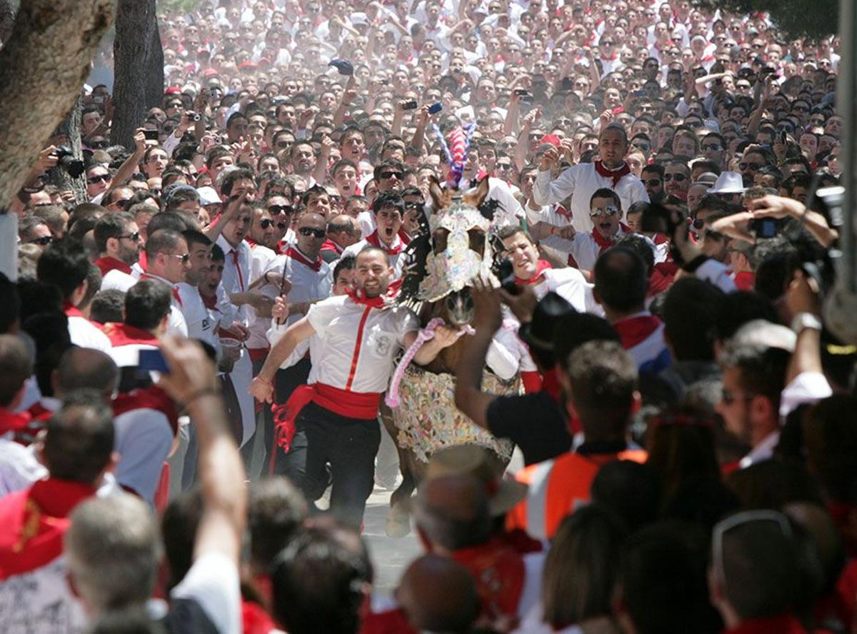 Carrera de los Caballos del Vino de Caravaca de la Cruz