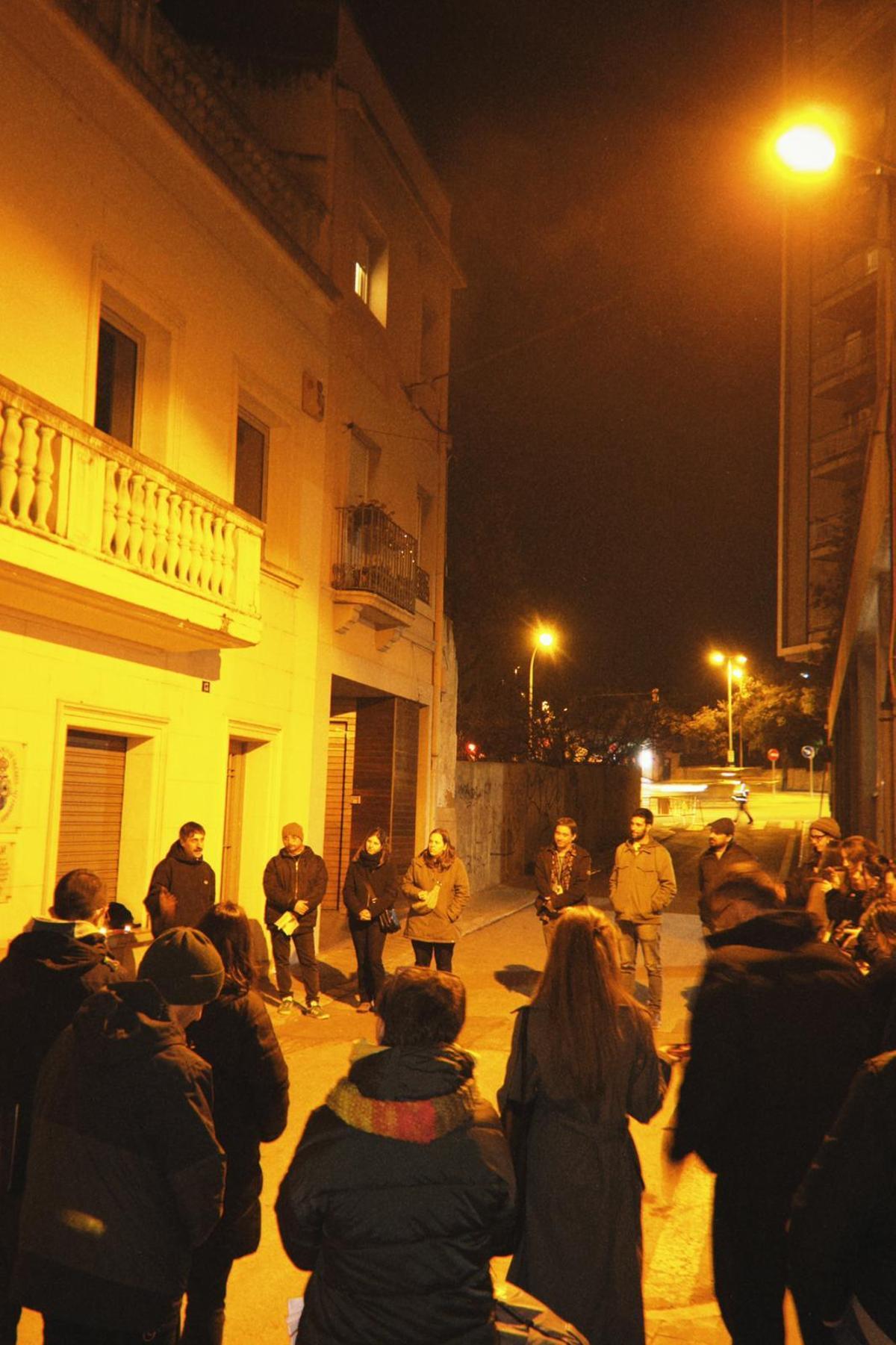 La presentació oficial de l'entitat es va fer aquest dilluns passat al carrer Llers on vivia la mistaire Maria Ricart que prenen com a símbol de resistència.