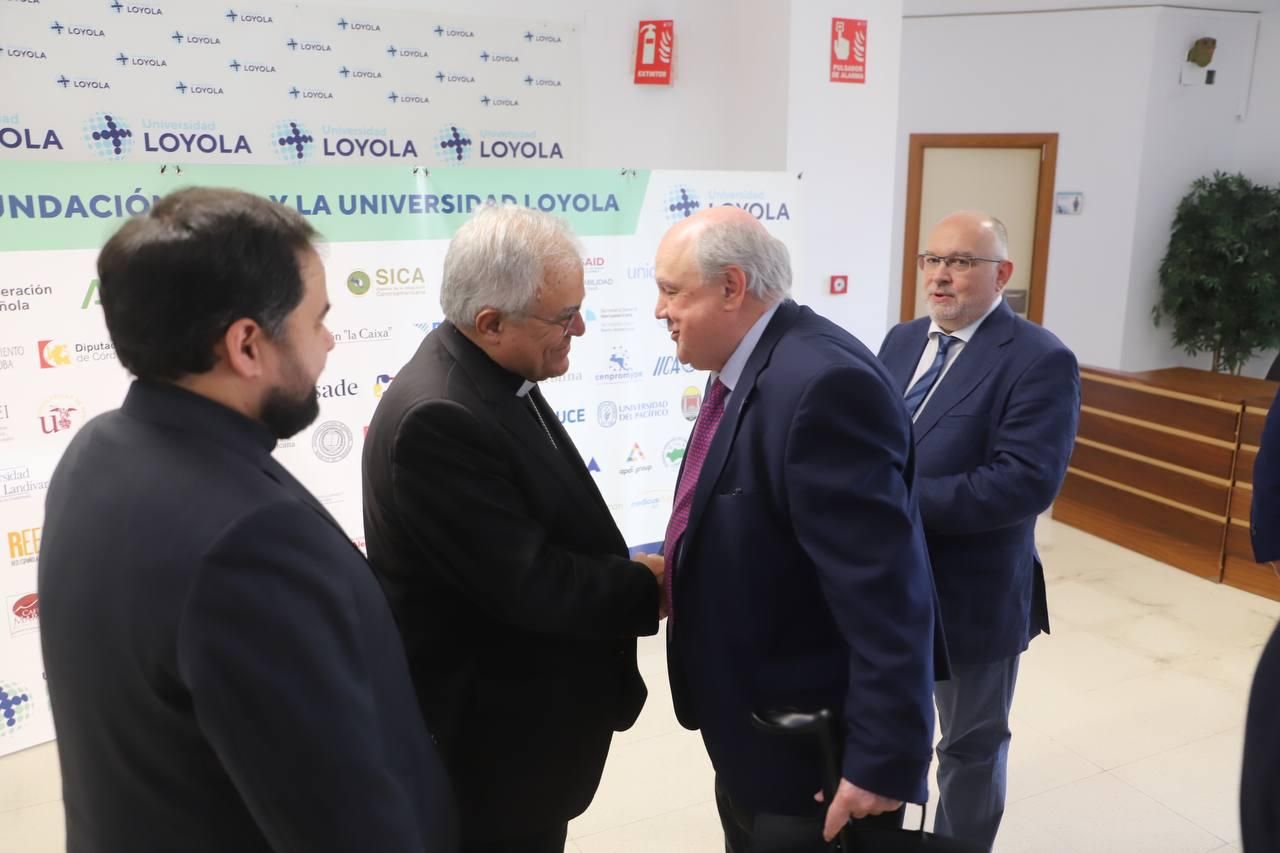 La Fundación ETEA de la Universidad Loyola celebra en un acto sus 50 años