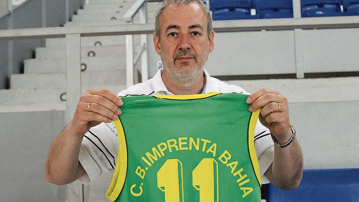 Guillem Boscana hat 1982 Palmas Basketballclub CB Imprenta Bahía San Agustín mitbegründet.