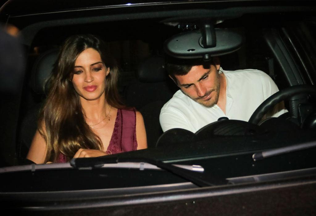 Sara Carbonero e Íker Casillas salen a celebrar