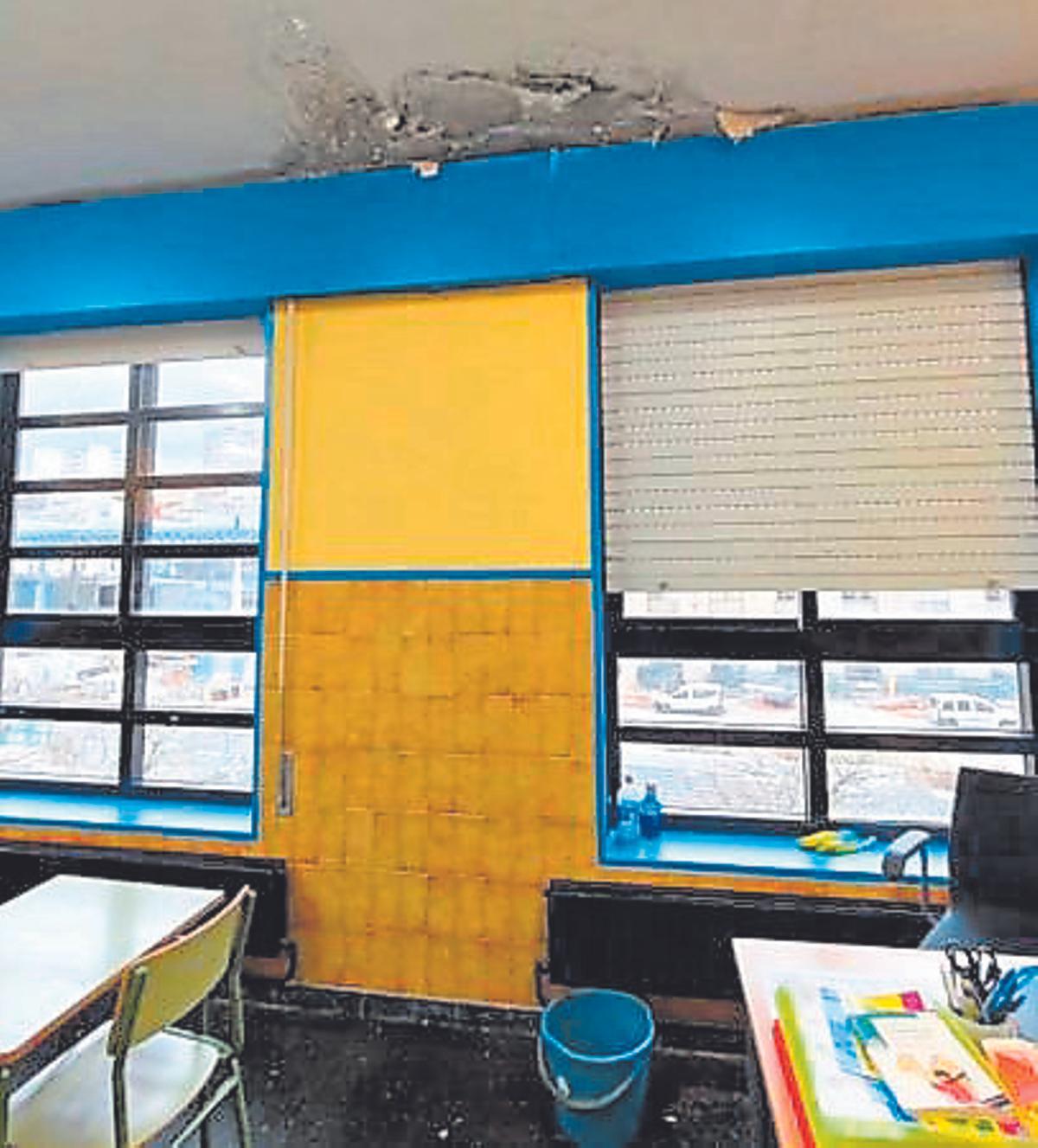 Goteras en las instalaciones del colegio.