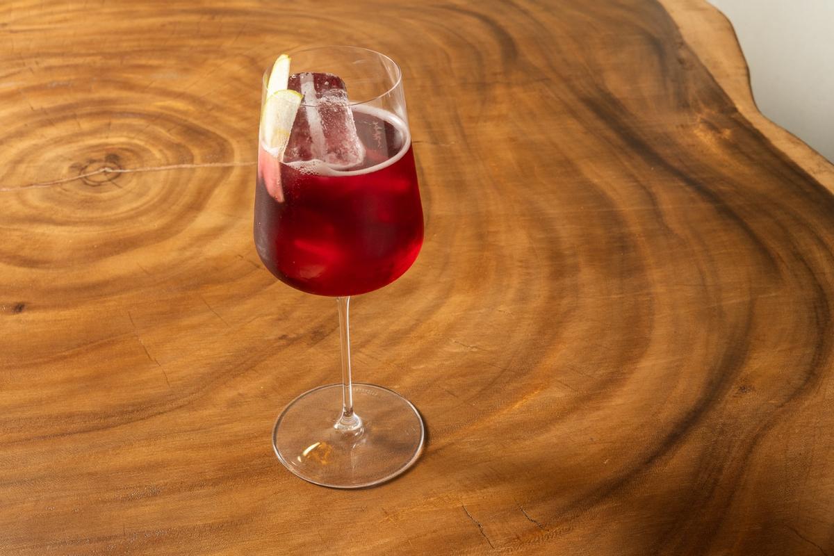 Cariñena Spritz Apple con vino 'Cierzo' de Bodegas San Valero