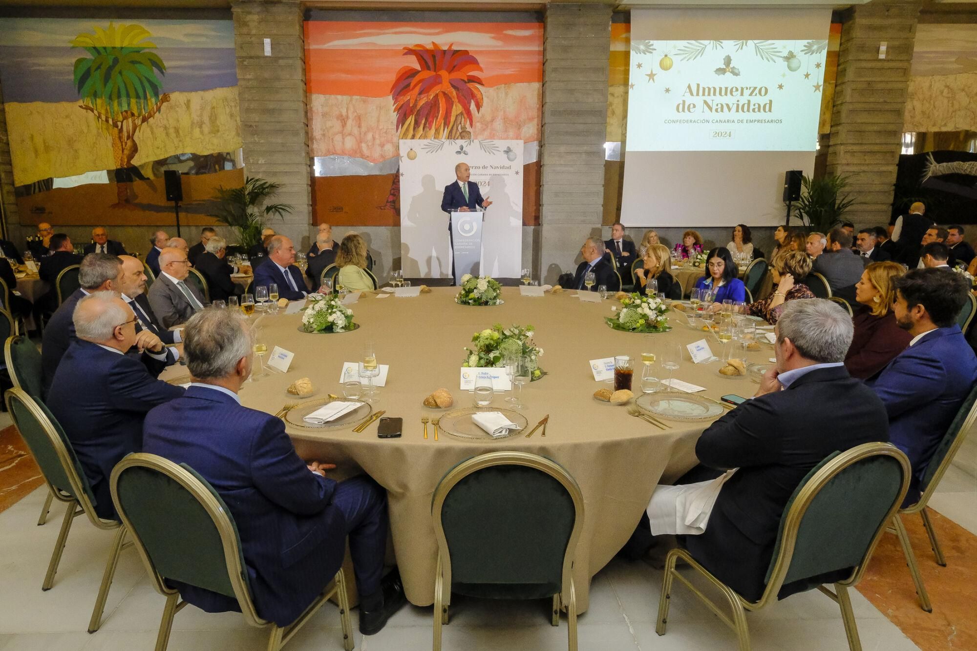 Comida navideña de la Confederación Canaria de Empresarios (CCE) en Las Palmas de Gran Canaria