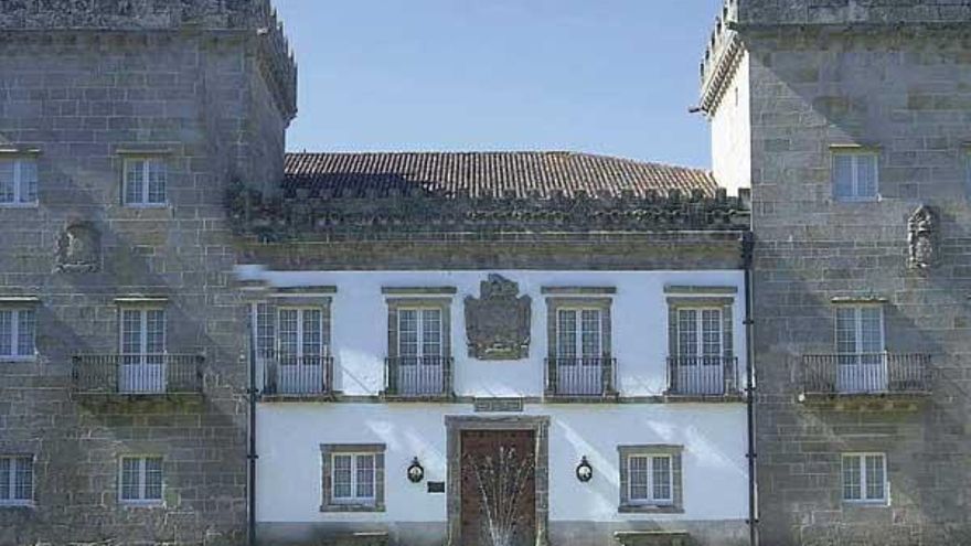 Fachada del Museo Municipal Pazo Quiñones de León, galardonado este año con la Medalla de Oro de la ciudad.