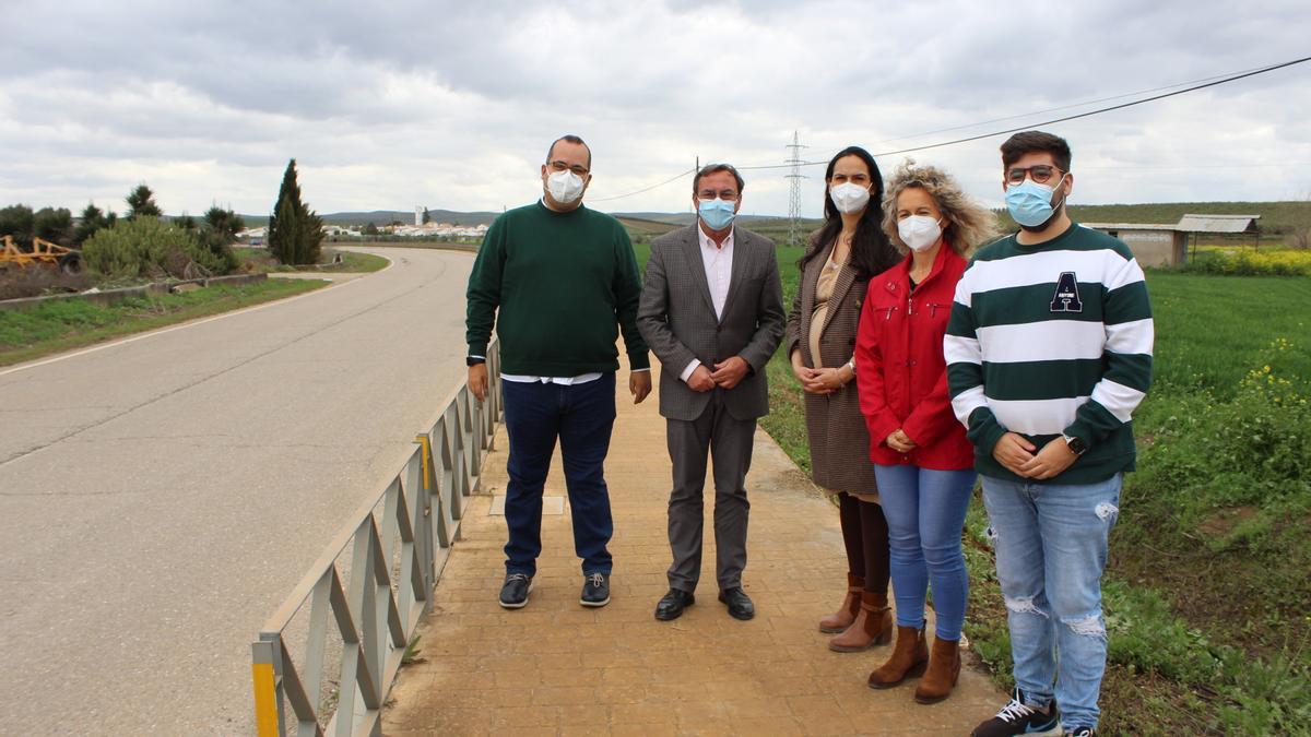 Visita a la carretera de Maruanas.