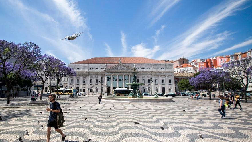 Portugal dice adiós a las mascarillas en el transporte