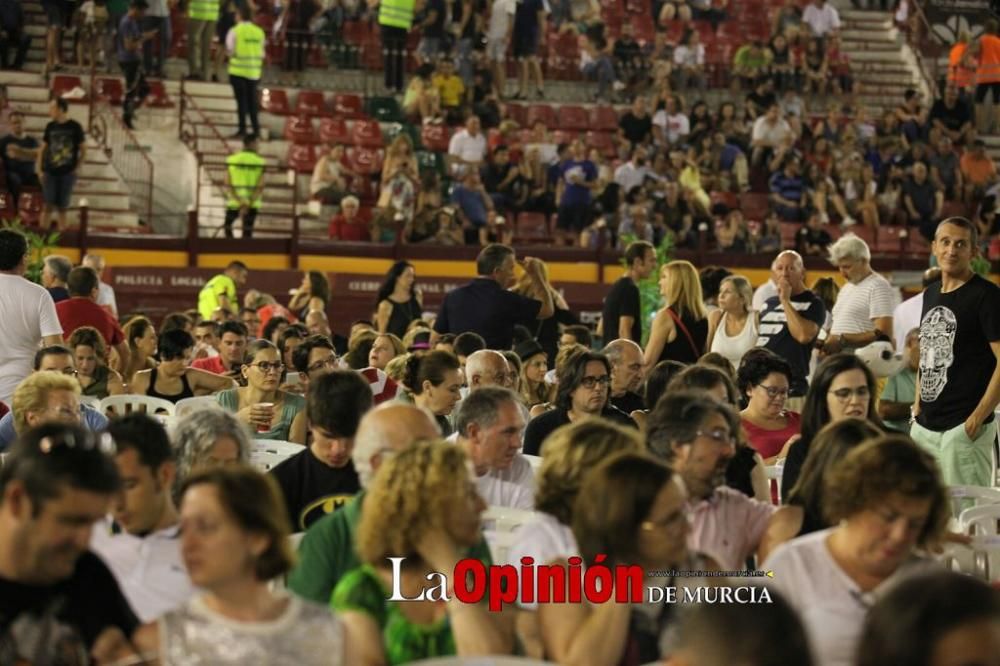 Joaquín Sabina lo niega todo en Murcia.