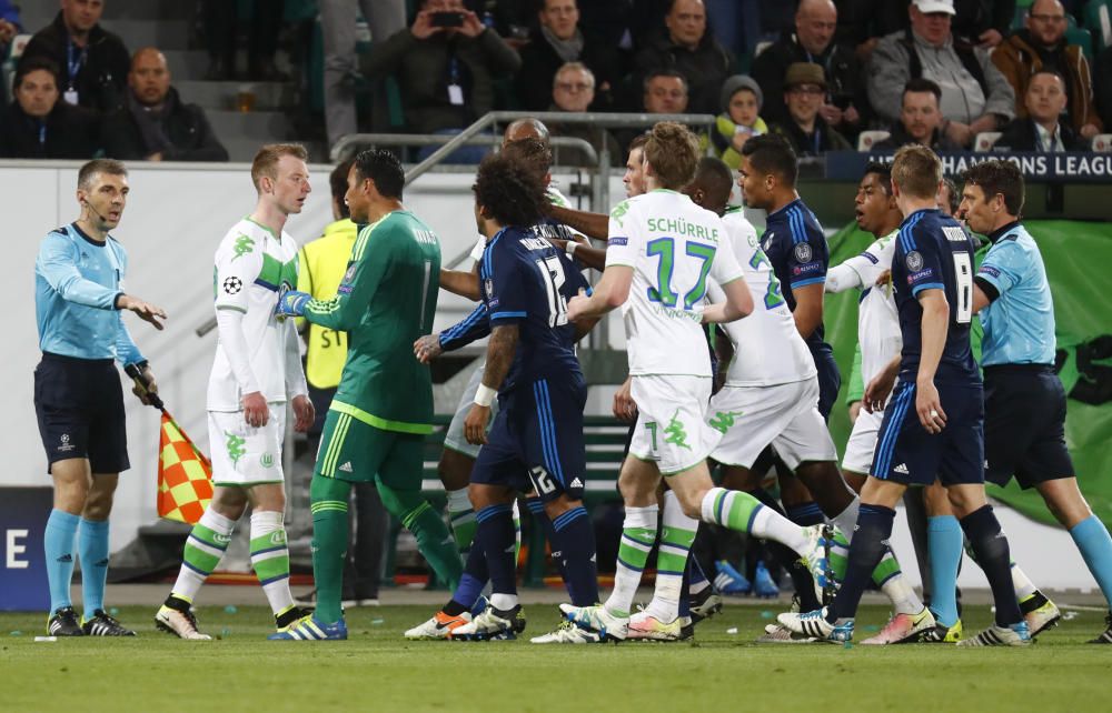 Las mejores imágenes del partido de ida de cuartos de final de la Champions entre el Wolfsburgo y el Real Madrid.