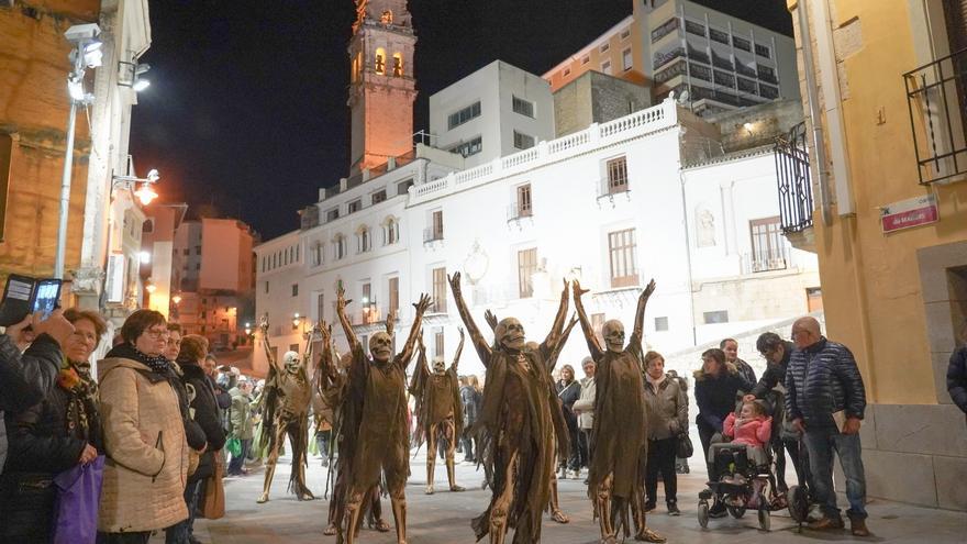 La Dansa Macabra se consolida en Ontinyent