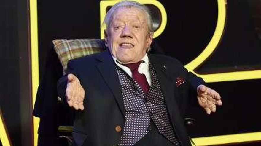 Kenny Baker.