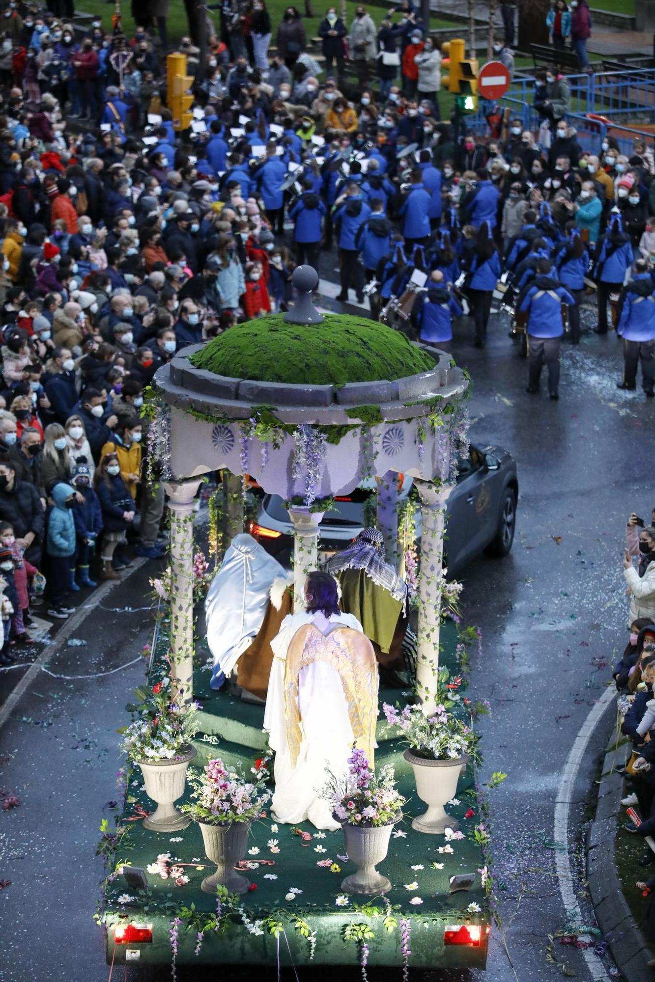 La cabalgata de los Reyes Magos en Gijón